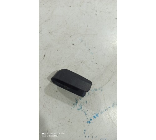 Накладка поводка заднего дворника