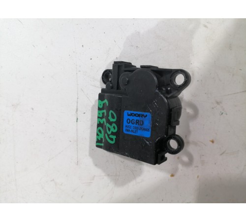 Моторчик заслонки отопителя