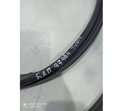 Уплотнитель багажника