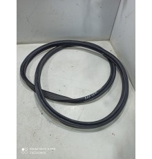 Уплотнитель багажника