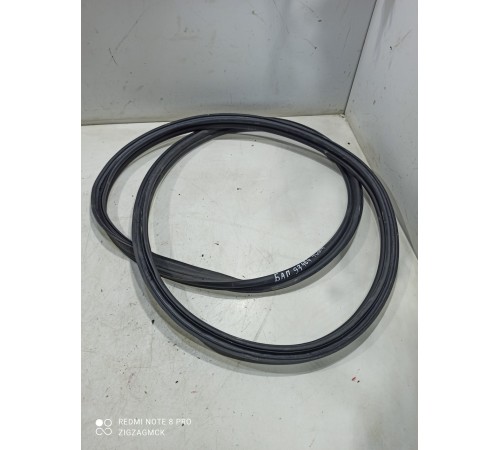 Уплотнитель багажника