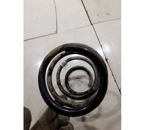 Пружина подвески передняя правая