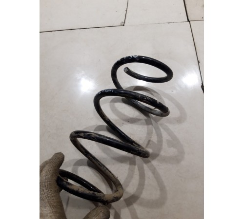 Пружина подвески передняя правая