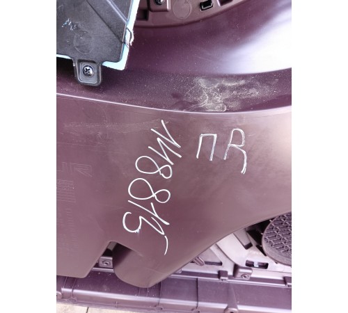 Обшивка двери передняя правая