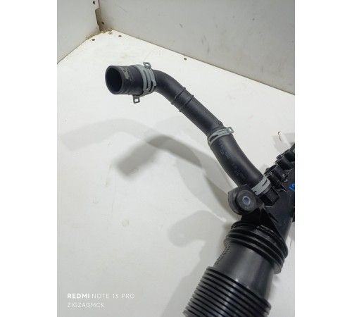 Воздушный патрубок интеркулера