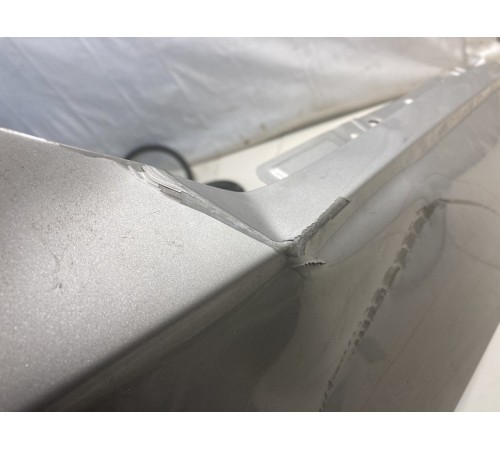 Крыло переднее правое