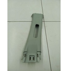 Обшивка центральной стойки правая верхняя