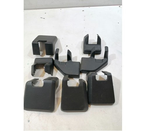 Комплект заглушек сидений 