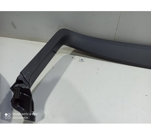 Обшивка багажника верхняя