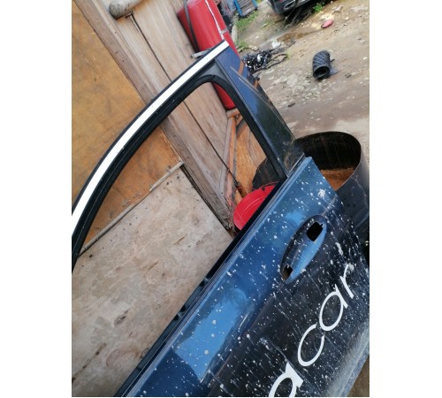 Дверь передняя левая