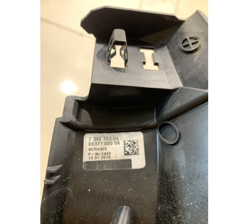 Обшивка стойки (накладка)