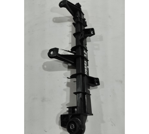 Направляющая стекла(задняя правая)