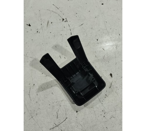 Накладка салазки сиденья (задняя левая)