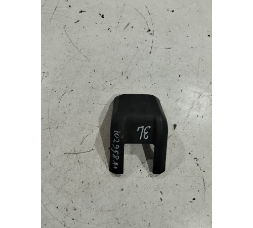 Накладка салазки сиденья (задняя левая)