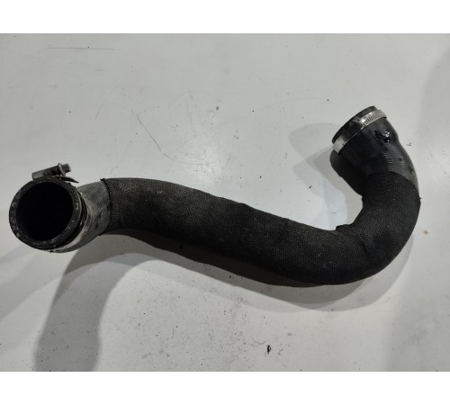 Патрубок интеркулера