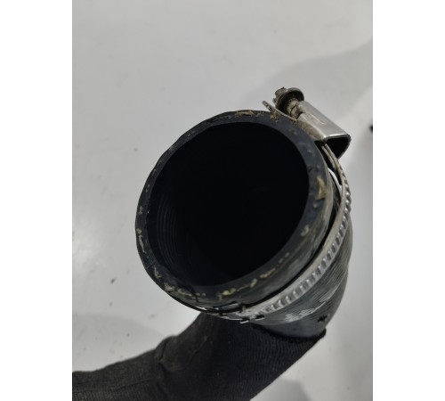 Патрубок интеркулера