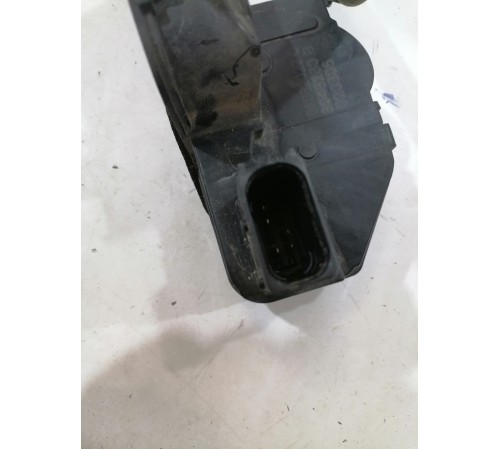 Замок двери задний правый