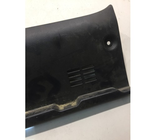 Накладка задней панели (внутренняя)