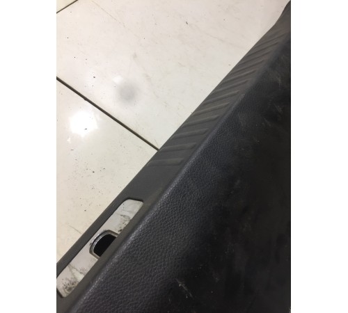 Накладка задней панели (внутренняя)