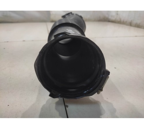 Патрубок воздушного фильтра