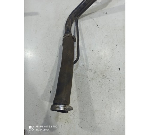 Горловина топливного бака