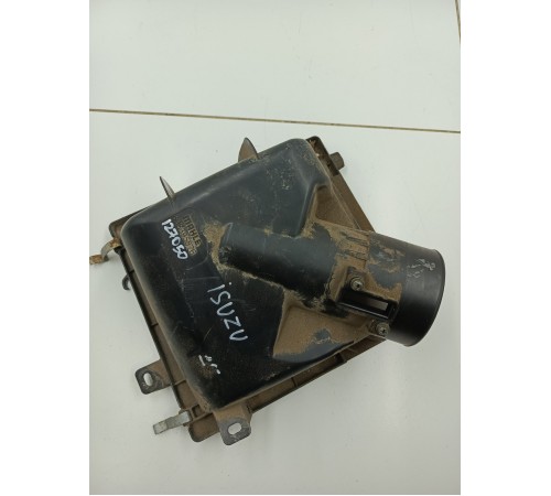 Крышка корпуса воздушного фильтра