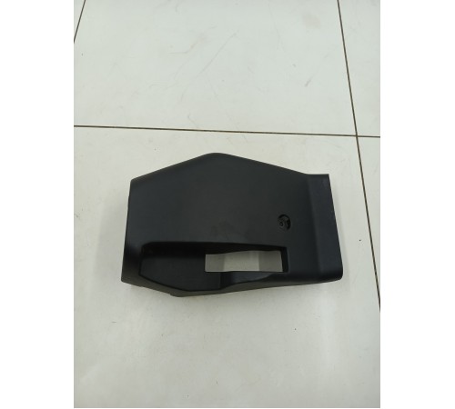 Кожух рулевой колонки нижний