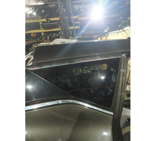 Стекло глухое(заднее, правое)