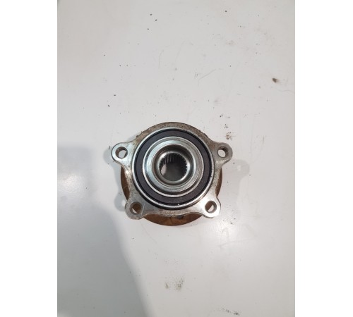 Ступица задняя левая