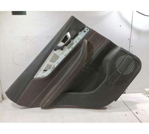 Обшивка двери задняя левая