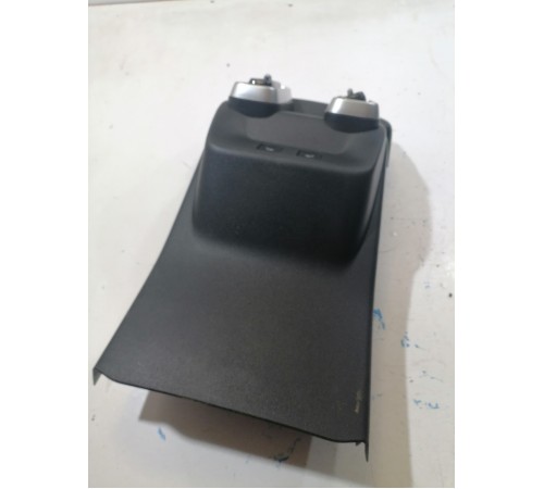 Дефлектор воздушный задний