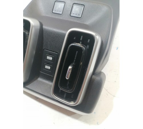 Дефлектор воздушный задний