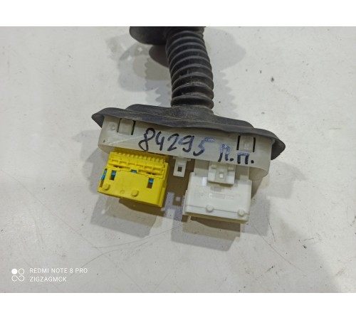 Электропроводка двери (передняя правая)