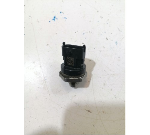 Датчик давления топлива