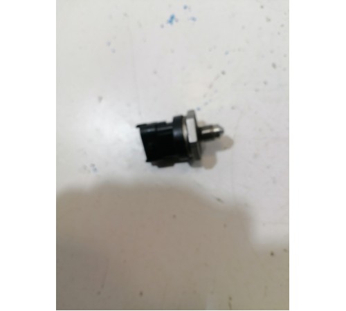 Датчик давления топлива