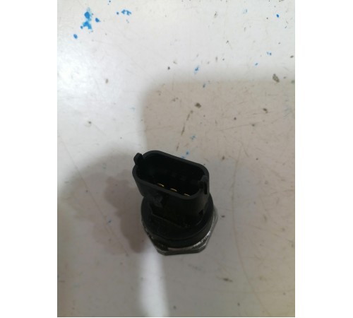 Датчик давления топлива