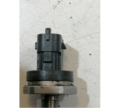 Датчик давления топлива