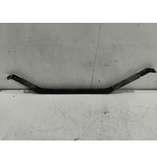 Крепление топливного бака