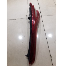 Фонарь крышки багажника правый