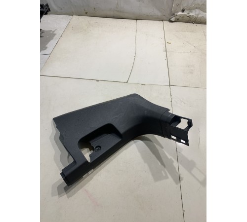 Обшивка стойки(задняя левая)