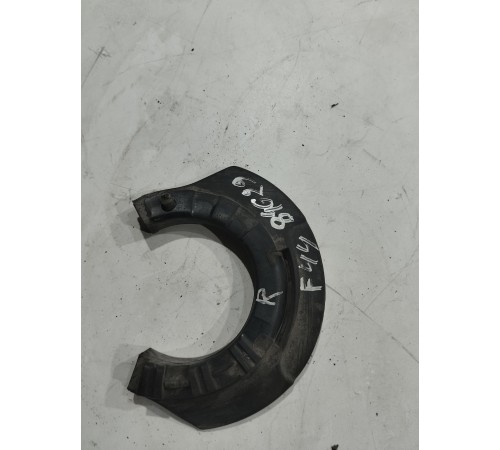 Прокладка (проставка) пружины передняя правая