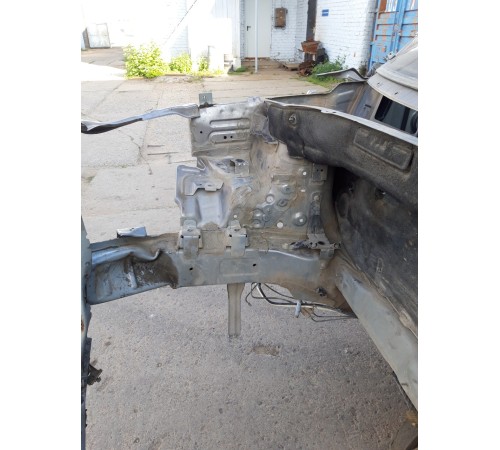 Лонжерон(четверть) передний правый