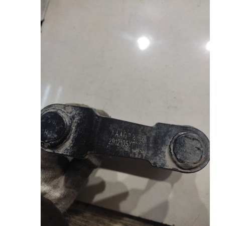 Кронштейн(крепление) рессоры задний правый