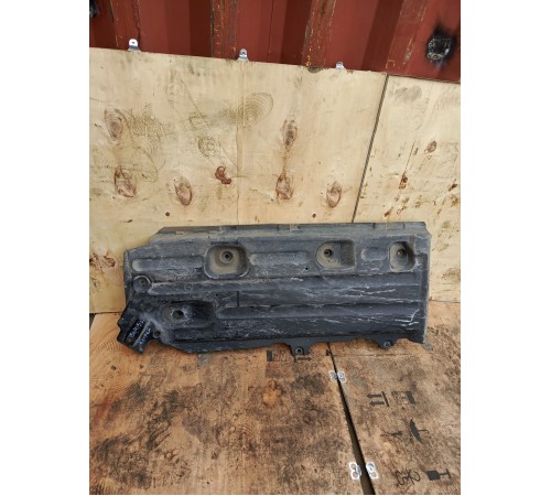 Защита антигравийная левая