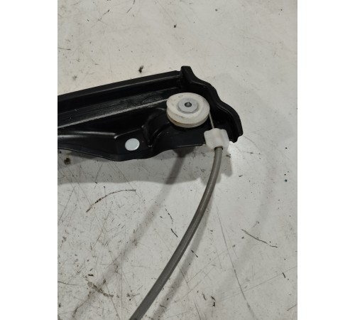 Стеклоподъёмник двери задний левый