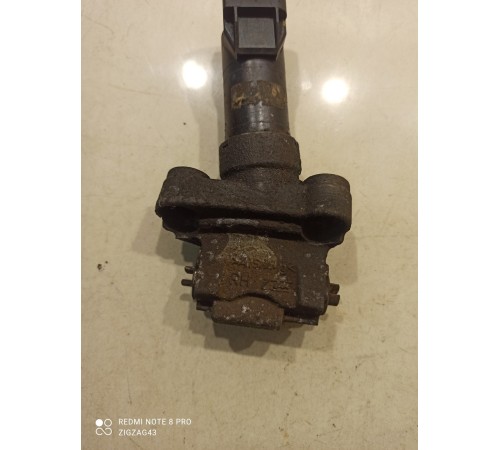 Тормозной цилиндр(блок ручника) задний правый