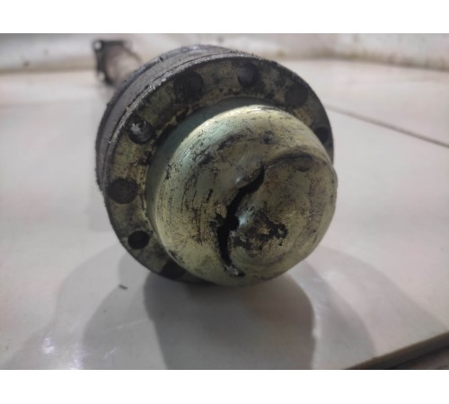 Карданный вал (передний)