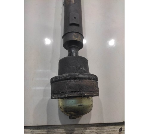 Карданный вал (передний)