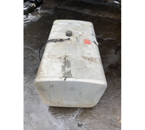 Бак топливный