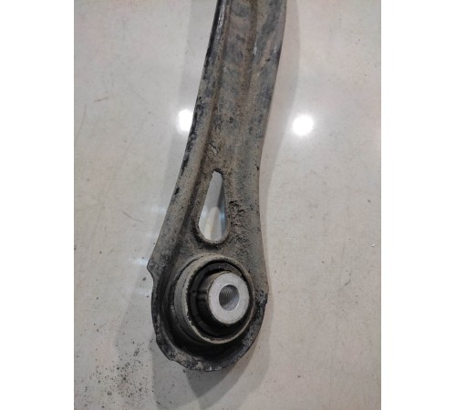 Рычаг подвески (задний, левый, нижний)